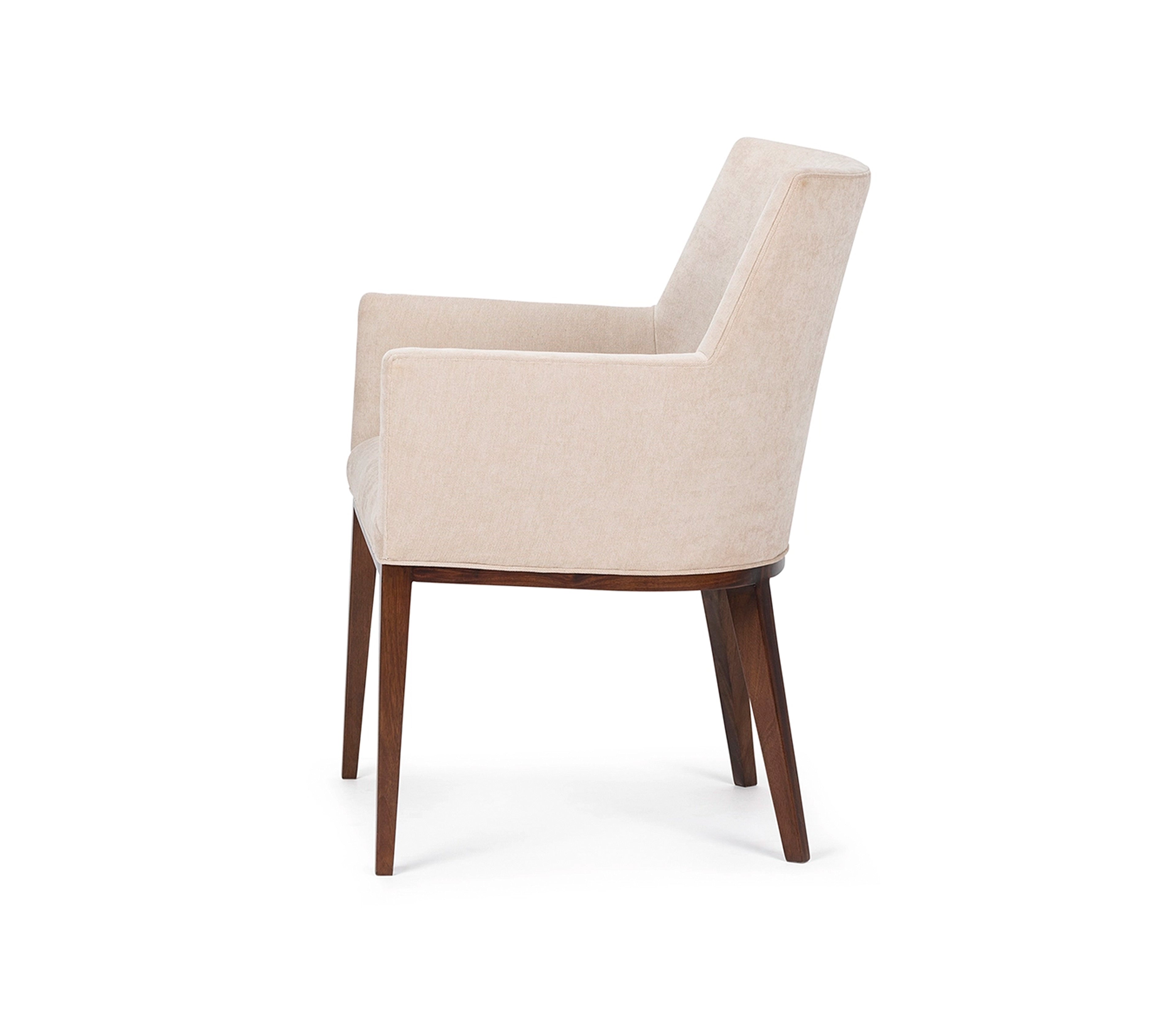 RUBENS ARM CHAIR